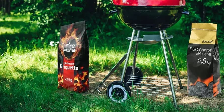 Co lepsze brykiet czy węgiel drzewny? Porównanie zalet i wad